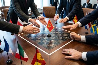 Černá Hora jako pokusný králík: EU chce pojistku proti možnému novému Orbánovi